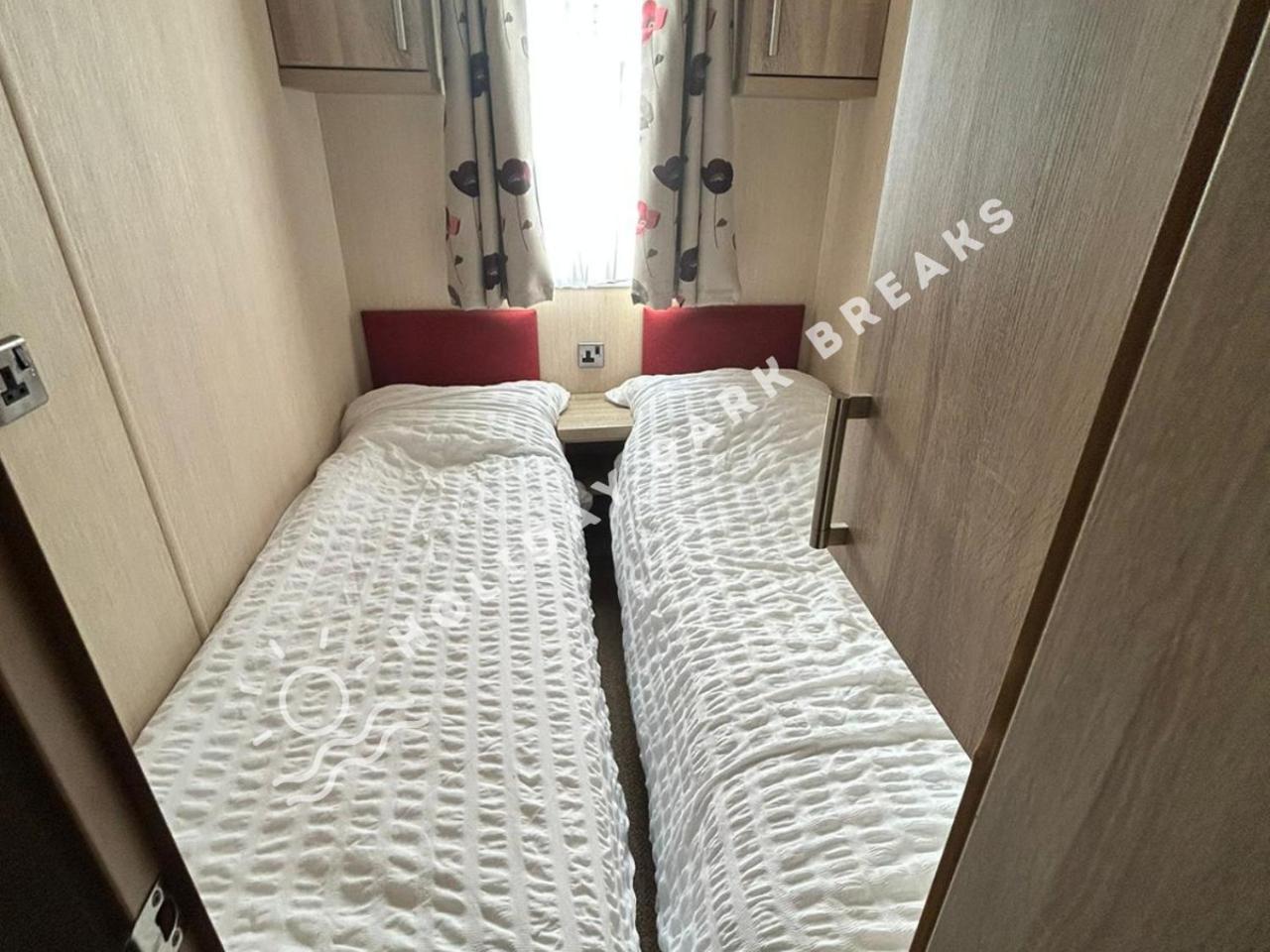 Haywood - 3 Bed Pet Friendly Holiday Home At Seal Bay Selsey Extérieur photo